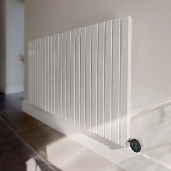 Ecostrad Adesso IQ WiFi Designer Electric Radiator - White 1000w (990 X 600mm) 5 Ecostrad Adesso IQ WiFi Designer Electric Radiator - White 1000w (990 X 600mm) - Image 3