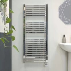 Ecostrad Cube Thermostatic Towel Rail - Chrome